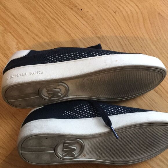 Michael Kors Skyler Shoes - Picture 9 of 12